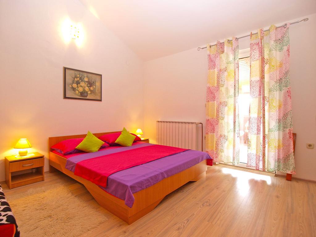 Anto 1296 Apartment Pula
